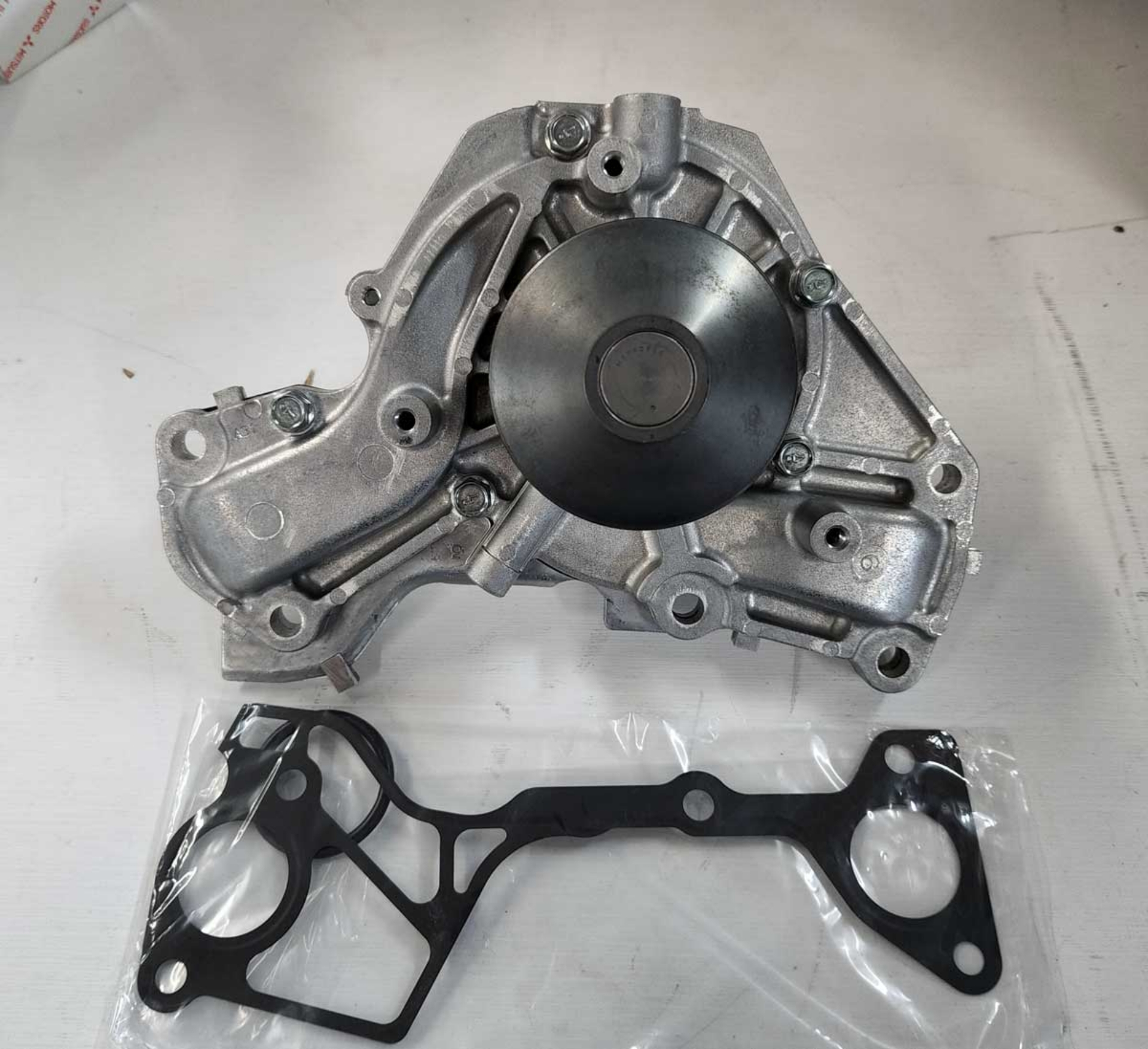 Picture of 3000GT / Stealth DOHC 6G72 DOHC Water Pump OEM / OES