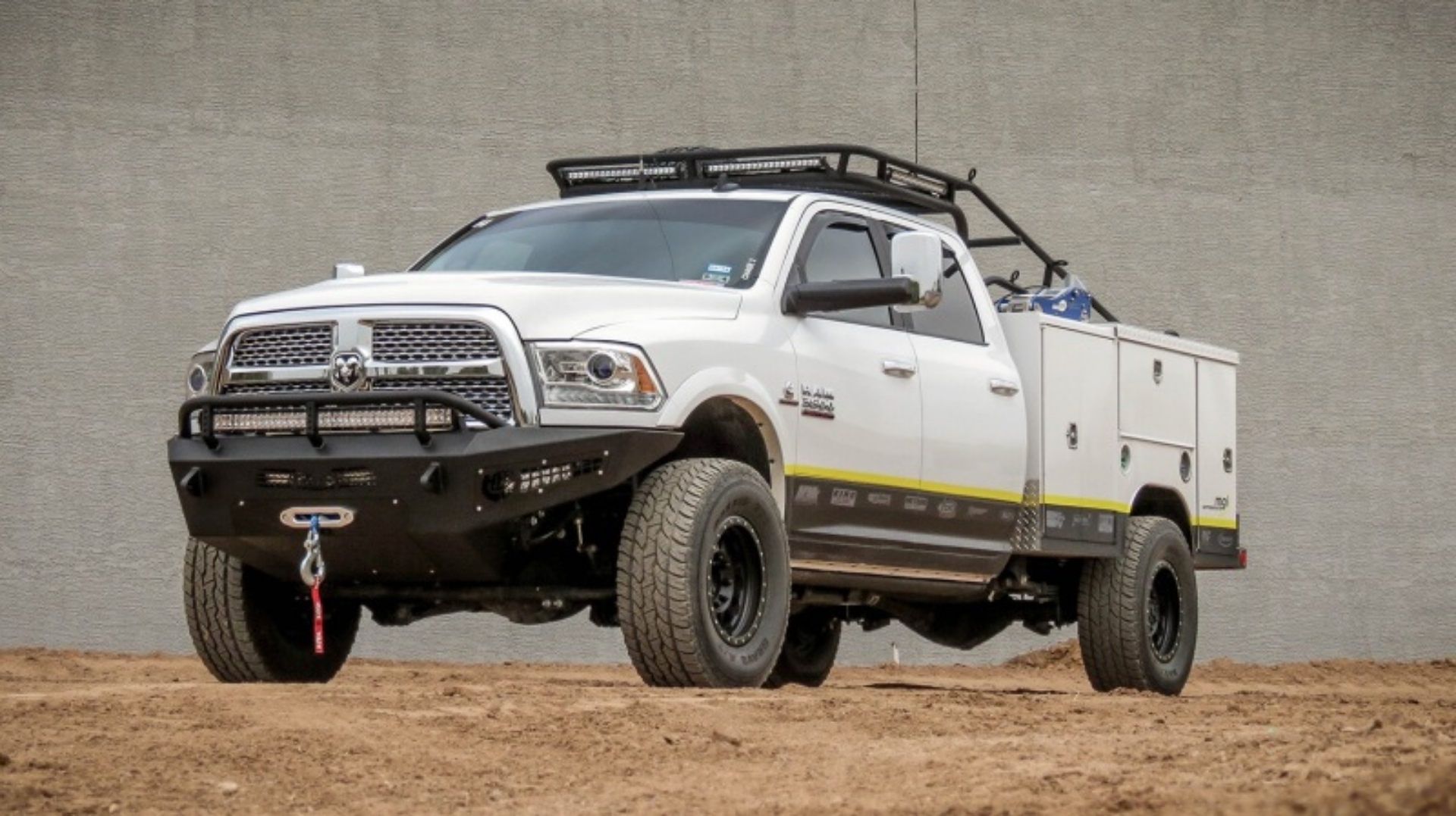 Picture of Addictive Desert Designs 10-18 Dodge RAM 2500 HoneyBadger Front Bumper w- Winch Mount