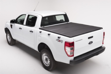 Picture of Extang 05-16 Nissan Frontier5ft Bed w- or w-o Track Sys 5ft Solid Fold 2-0