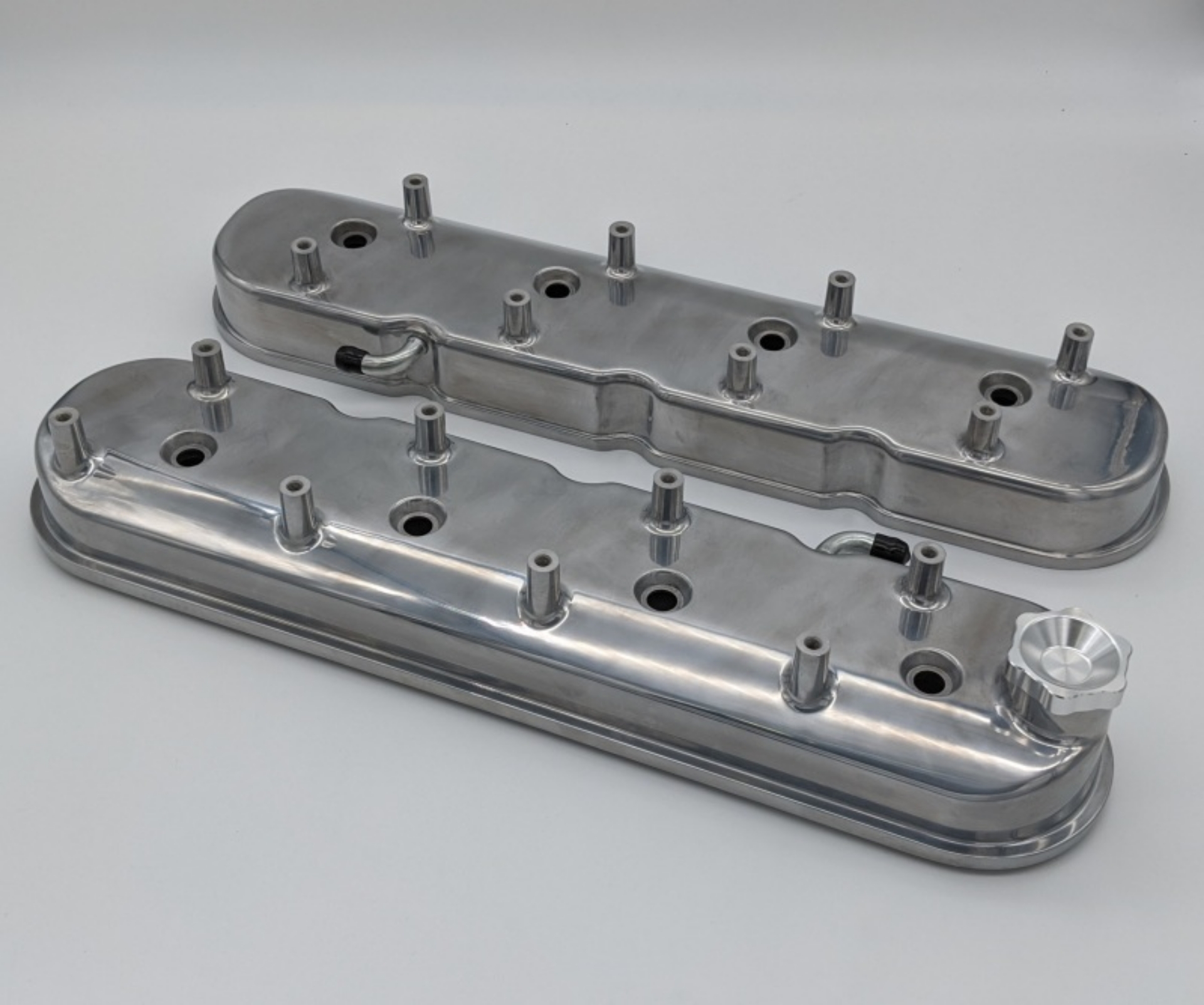 Picture of Granatelli 96-22 GM LS Tall Valve Cover w-Integral Angled Coil Mounts - Polished Pair