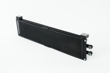 Picture of CSF BMW F8X M3-M4-M2C Engine Oil Cooler w- Rock Guard